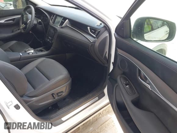 ✅ 2025 Infiniti QX50 Pure • VIN: 3PCAJ5ABXSF101596 • Лот: 42173904. Опубликован ранее на IAAI с пробегом 4 667 миль. Бесплатный доступ к архиву аукционных продаж из США и подробный отчёт об истории автомобиля на DreamBid. Изображение 5.