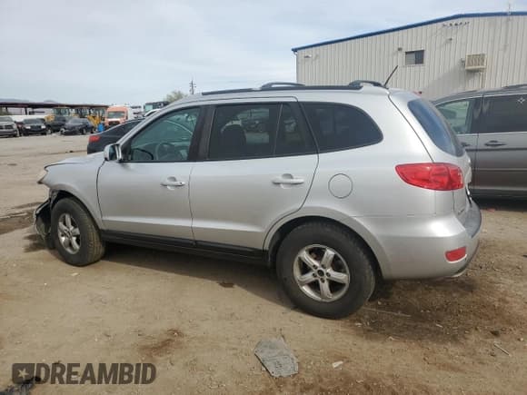 ✅ 2007 Hyundai Santa Fe GLS • VIN: 5NMSG13D77H094395 • Lot: 82478984. Listed on Copart with 200,291 mi. Free auction sales archive from the USA and detailed vehicle history report at DreamBid. Image 2.