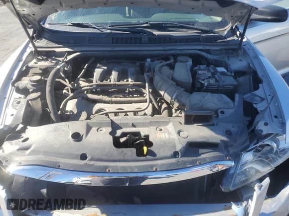 ✅ 2011 Ford Taurus SE • VIN: 1FAHP2DW1BG186284 • Lot: 90042935. Wystawiony na Copart z przebiegiem 152 537 mil. Bezpłatny archiwum sprzedaży aukcyjnych z USA i szczegółowy raport historii pojazdu na DreamBid. Zdjęcie 11.