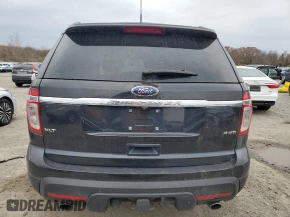 ✅ 2015 Ford Explorer XLT • VIN: 1FM5K8D81FGB15037 • Лот: 92500275. Опубликован ранее на Copart с пробегом 147 881 миль. Бесплатный доступ к архиву аукционных продаж из США и подробный отчёт об истории автомобиля на DreamBid. Изображение 6.