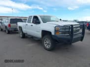 ✅ 2017 Chevrolet Silverado 2500HD Work Truck • VIN: 1GC2KUEG1HZ249494 • Лот: 43660964. Опубликован ранее на IAAI с пробегом 165 763 миль. Бесплатный доступ к архиву аукционных продаж из США и подробный отчёт об истории автомобиля на DreamBid. Изображение 1.