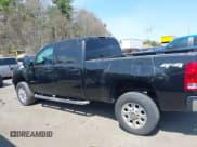 ✅ 2012 GMC Sierra 2500HD SLT • VIN: 1GT121EG6CF174151 • Lot: 41992729. Listed on IAAI with 121,654 mi. Free auction sales archive from the USA and detailed vehicle history report at DreamBid. Image 14.