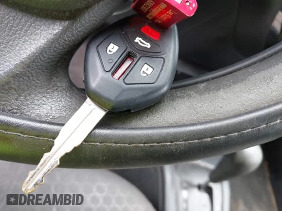 ✅ 2015 Mitsubishi Mirage DE • VIN: ML32A3HJ1FH034420 • Лот: 42772644. Опубликован ранее на IAAI с пробегом 167 066 миль. Бесплатный доступ к архиву аукционных продаж из США и подробный отчёт об истории автомобиля на DreamBid. Изображение 11.