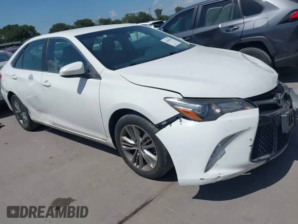 2016 Toyota Camry SE z VIN 4T1BF1FK9GU183886, wystawiony jako IAAI lot #42848504 z przebiegiem 158 322 mil mil oraz . Historia ofert i sprzedaży dostępna na DreamBid. Obrazek 1.
