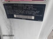 ✅ 2008 Volvo C70 • VIN: YV1MC672X8J045899 • Lot: 43389622. Wystawiony na IAAI z przebiegiem 158 967 mil. Bezpłatny archiwum sprzedaży aukcyjnych z USA i szczegółowy raport historii pojazdu na DreamBid. Zdjęcie 9.