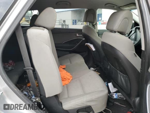 ✅ 2017 Hyundai Santa Fe SE • VIN: KM8SMDHF0HU227587 • Лот: 86111125. Опубликован ранее на Copart с пробегом 112 907 миль. Бесплатный доступ к архиву аукционных продаж из США и подробный отчёт об истории автомобиля на DreamBid. Изображение 11.