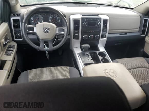 ✅ 2010 Dodge 1500 SLT • VIN: 1D7RV1GP2AS159597 • Lot: 51313675. Wystawiony na Copart z przebiegiem 148 722 mil. Bezpłatny archiwum sprzedaży aukcyjnych z USA i szczegółowy raport historii pojazdu na DreamBid. Zdjęcie 8.