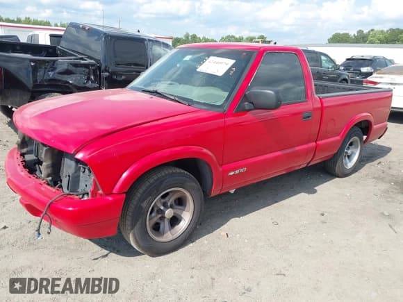 ✅ 1999 Chevrolet S-10 LS • VIN: 1GCCS14X7XK140243 • Лот: 42440979. Опубликован ранее на IAAI с пробегом 167 672 миль. Бесплатный доступ к архиву аукционных продаж из США и подробный отчёт об истории автомобиля на DreamBid. Изображение 2.