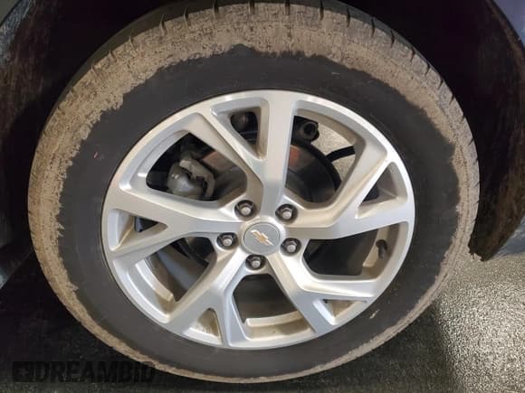 ✅ 2020 Chevrolet Equinox Premier • VIN: 3GNAXXEV9LS590300 • Лот: 42458790. Опубликован ранее на IAAI с пробегом 49 233 миль. Бесплатный доступ к архиву аукционных продаж из США и подробный отчёт об истории автомобиля на DreamBid. Изображение 1.