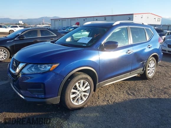 ✅ 2018 Nissan Rogue SV • VIN: 5N1AT2MV4JC733290 • Лот: 43761740. Опубликован ранее на IAAI с пробегом 111 372 миль. Бесплатный доступ к архиву аукционных продаж из США и подробный отчёт об истории автомобиля на DreamBid. Изображение 2.