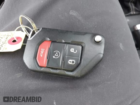 ✅ 2021 Jeep Wrangler Unlimited Sahara • VIN: 1C4HJXEG4MW748395 • Lot: 43569883. Listed on IAAI with 93,704 mi. Free auction sales archive from the USA and detailed vehicle history report at DreamBid. Image 11.