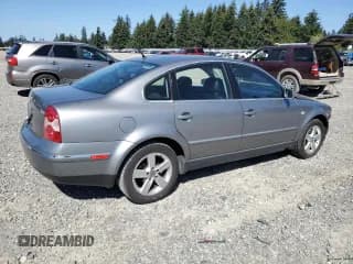 ✅ 2003 Volkswagen Passat GLX • VIN: WVWRH63B93P354188 • Lot: 69510584. Wystawiony na Copart z przebiegiem 125 225 mil. Bezpłatny archiwum sprzedaży aukcyjnych z USA i szczegółowy raport historii pojazdu na DreamBid. Zdjęcie 3.