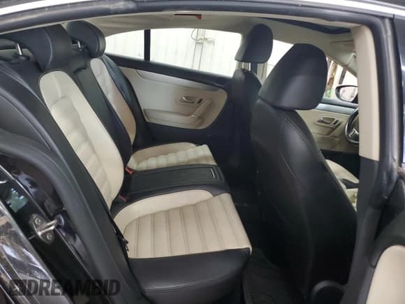 ✅ 2009 Volkswagen CC 4Motion • VIN: WVWGU73C29E513798 • Лот: 54094385. Опубликован ранее на Copart с пробегом 105 815 миль. Бесплатный доступ к архиву аукционных продаж из США и подробный отчёт об истории автомобиля на DreamBid. Изображение 10.