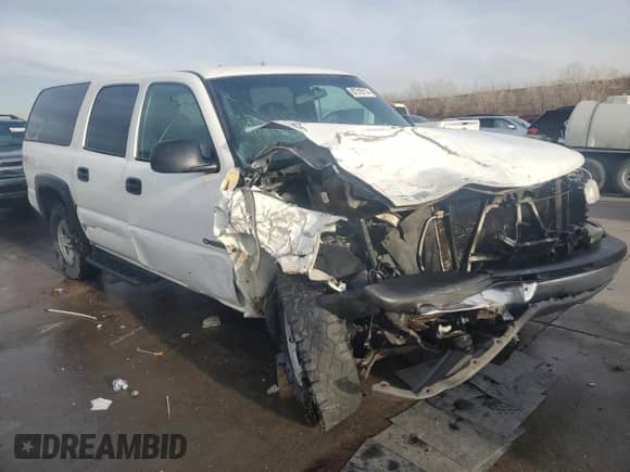 2001 Chevrolet Suburban LT z VIN 3GNGK26U31G110172, wystawiony jako Copart lot #87319114 z przebiegiem 131 035 mil mil oraz Szkoda całkowita • Salvage title. Historia ofert i sprzedaży dostępna na DreamBid. Obrazek 4.