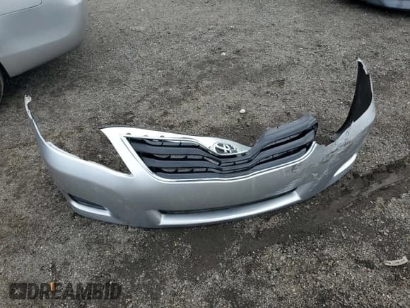 ✅ 2011 Toyota Camry LE • VIN: 4T1BF3EK2BU758920 • Лот: 81750695. Опубликован ранее на Copart с пробегом 304 683 миль. Бесплатный доступ к архиву аукционных продаж из США и подробный отчёт об истории автомобиля на DreamBid. Изображение 12.