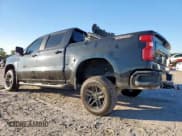 ✅ 2021 Chevrolet Silverado 1500 LT Trail Boss • VIN: 1GCPYFED0MZ222075 • Lot: 90382005. Wystawiony na Copart z przebiegiem 72 376 mil. Bezpłatny archiwum sprzedaży aukcyjnych z USA i szczegółowy raport historii pojazdu na DreamBid. Zdjęcie 2.