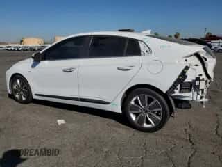 2019 Hyundai Ioniq Limited с VIN KMHC05LC2KU132927, выставлен на аукционе Copart как лот 67602644 с пробегом 99 244 миль миль и Списание • Salvage title. История ставок и продаж доступна на DreamBid. Изображение 2.