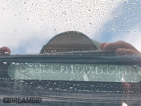 ✅ 2009 Dodge Challenger SE • VIN: 2B3LJ44VX9H535533 • Lot: 41678653. Wystawiony na IAAI z przebiegiem 176 908 mil. Bezpłatny archiwum sprzedaży aukcyjnych z USA i szczegółowy raport historii pojazdu na DreamBid. Zdjęcie 9.