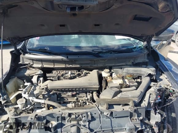 ✅ 2017 Nissan Rogue SL • VIN: 5N1AT2MT9HC880407 • Lot: 43290974. Listed on IAAI with 88,664 mi. Free auction sales archive from the USA and detailed vehicle history report at DreamBid. Image 10.