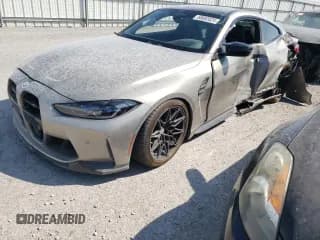 ✅ 2022 BMW M4 Competition xDrive • VIN: WBS43AZ01NCK66403 • Лот: 68682824. Опубликован ранее на Copart с пробегом 23 041 миль. Бесплатный доступ к архиву аукционных продаж из США и подробный отчёт об истории автомобиля на DreamBid. Изображение 1.
