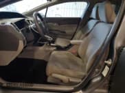 ✅ 2012 Honda Civic LX • VIN: 19XFB2F59CE342609 • Lot: 62232035. Wystawiony na Copart z przebiegiem 133 664 mil. Bezpłatny archiwum sprzedaży aukcyjnych z USA i szczegółowy raport historii pojazdu na DreamBid. Zdjęcie 7.