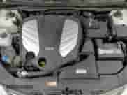 2017 Hyundai Azera Limited с VIN KMHFH4JGXHA583233, выставлен на аукционе Copart как лот 43900515 с пробегом 56 816 миль миль и На запчасти • Non repairable. История ставок и продаж доступна на DreamBid. Изображение 13.