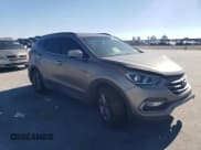 ✅ 2017 Hyundai Santa Fe 2.4L • VIN: 5XYZU3LB5HG422829 • Лот: 43413654. Опубликован ранее на Copart с пробегом 128 799 миль. Бесплатный доступ к архиву аукционных продаж из США и подробный отчёт об истории автомобиля на DreamBid. Изображение 4.