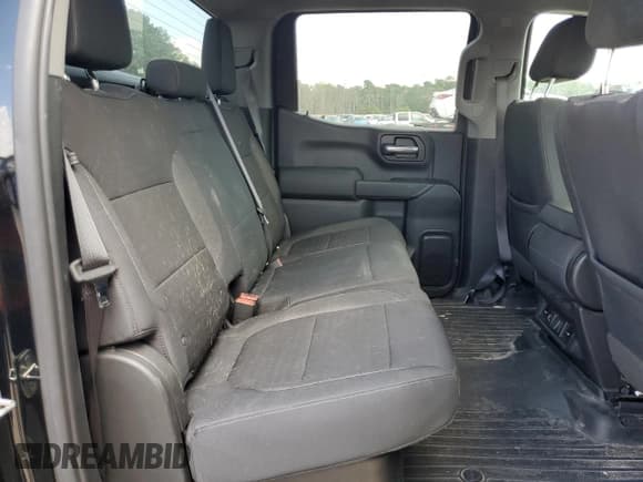 ✅ 2019 Chevrolet Silverado 1500 LT • VIN: 1GCUYDED8KZ104022 • Lot: 72411904. Wystawiony na Copart z przebiegiem 100 494 mil. Bezpłatny archiwum sprzedaży aukcyjnych z USA i szczegółowy raport historii pojazdu na DreamBid. Zdjęcie 10.