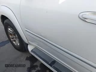 ✅ 2005 Toyota Sequoia Limited • VIN: 5TDZT38AX5S254817 • Лот: 43762260. Опубликован ранее на IAAI с пробегом 252 168 миль. Бесплатный доступ к архиву аукционных продаж из США и подробный отчёт об истории автомобиля на DreamBid. Изображение 6.