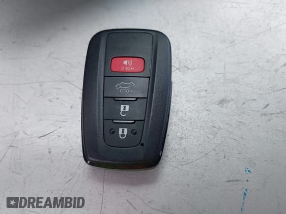 ✅ 2025 Toyota RAV4 Hybrid XLE Premium • VIN: JTMB6RFV5SD157761 • Lot: 42261188. Listed on IAAI with 3,586 mi. Free auction sales archive from the USA and detailed vehicle history report at DreamBid. Image 11.