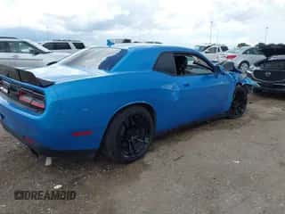 2016 Dodge Challenger R/T Scat Pack с VIN 2C3CDZFJ2GH245317, выставлен на аукционе IAAI как лот 43279257 с пробегом Не указан миль и . История ставок и продаж доступна на DreamBid. Изображение 4.