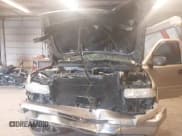 ✅ 2000 Chevrolet Suburban LS • VIN: 3GNFK16T6YG120637 • Лот: 42834475. Опубликован ранее на IAAI с пробегом 163 185 миль. Бесплатный доступ к архиву аукционных продаж из США и подробный отчёт об истории автомобиля на DreamBid. Изображение 6.