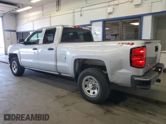 ✅ 2018 Chevrolet Silverado 1500 Work Truck • VIN: 1GCVKNEHXJZ198742 • Lot: 53236905. Wystawiony na Copart z przebiegiem 111 990 mil. Bezpłatny archiwum sprzedaży aukcyjnych z USA i szczegółowy raport historii pojazdu na DreamBid. Zdjęcie 2.