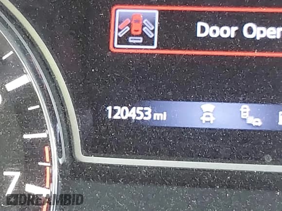 ✅ 2017 Nissan Pathfinder Platinum • VIN: 5N1DR2MM9HC900773 • Lot: 43051156. Wystawiony na IAAI z przebiegiem 120 453 mil. Bezpłatny archiwum sprzedaży aukcyjnych z USA i szczegółowy raport historii pojazdu na DreamBid. Zdjęcie 15.