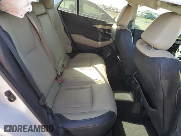 ✅ 2021 Subaru Outback Limited • VIN: 4S4BTANC4M3172587 • Lot: 86716745. Wystawiony na Copart z przebiegiem 72 685 mil. Bezpłatny archiwum sprzedaży aukcyjnych z USA i szczegółowy raport historii pojazdu na DreamBid. Zdjęcie 11.