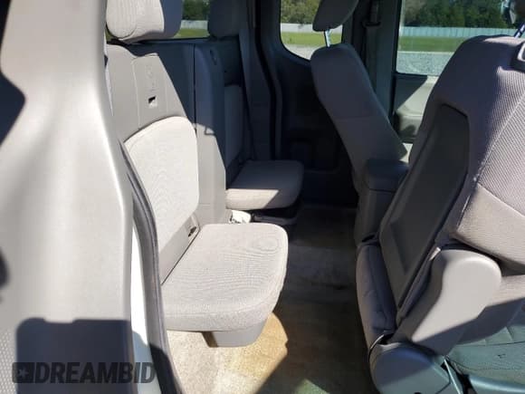 ✅ 2013 Nissan Frontier S • VIN: 1N6BD0CT4DN749747 • Lot: 90654605. Wystawiony na Copart z przebiegiem 120 803 mil. Bezpłatny archiwum sprzedaży aukcyjnych z USA i szczegółowy raport historii pojazdu na DreamBid. Zdjęcie 10.