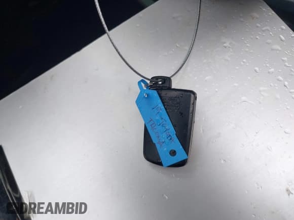 ✅ 2019 Toyota Tacoma SR • VIN: 5TFCZ5AN5KX175820 • Lot: 42249185. Listed on IAAI with 85,511 mi. Free auction sales archive from the USA and detailed vehicle history report at DreamBid. Image 11.