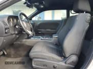 ✅ 2012 Dodge Challenger SXT • VIN: 2C3CDYAG6CH162098 • Lot: 43852645. Wystawiony na Copart z przebiegiem 116 458 mil. Bezpłatny archiwum sprzedaży aukcyjnych z USA i szczegółowy raport historii pojazdu na DreamBid. Zdjęcie 7.