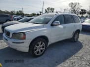 ✅ 2013 Volvo XC90 Premier Plus • VIN: YV4952CY8D1652917 • Lot: 91977415. Wystawiony na Copart z przebiegiem 193 649 mil. Bezpłatny archiwum sprzedaży aukcyjnych z USA i szczegółowy raport historii pojazdu na DreamBid. Zdjęcie 1.