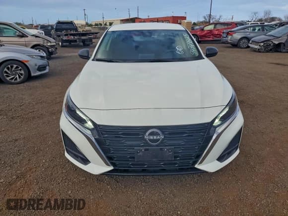 ✅ 2025 Nissan Altima SV • VIN: 1N4BL4DV2SN319067 • Lot: 94349825. Wystawiony na Copart z przebiegiem 11 075 mil. Bezpłatny archiwum sprzedaży aukcyjnych z USA i szczegółowy raport historii pojazdu na DreamBid. Zdjęcie 5.