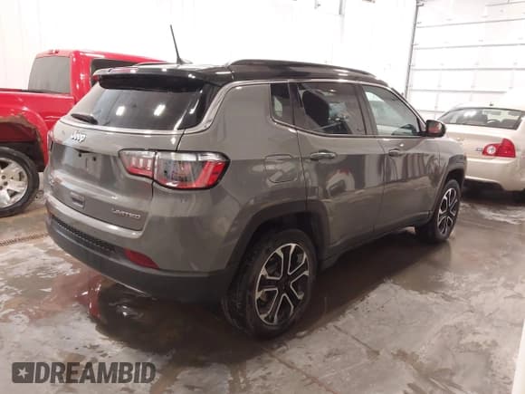 ✅ 2023 Jeep Compass Limited • VIN: 3C4NJDCN1PT524479 • Lot: 41955772. Wystawiony na IAAI z przebiegiem 40 125 mil. Bezpłatny archiwum sprzedaży aukcyjnych z USA i szczegółowy raport historii pojazdu na DreamBid. Zdjęcie 4.