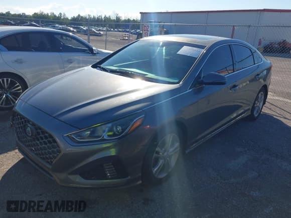 ✅ 2018 Hyundai Sonata SEL • VIN: 5NPE34AF2JH646331 • Lot: 43595444. Listed on IAAI with 89,363 mi. Free auction sales archive from the USA and detailed vehicle history report at DreamBid. Image 18.