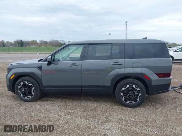 ✅ 2025 Hyundai Santa Fe SE • VIN: 5NMP1DGL7SH092455 • Lot: 41966452. Listed on IAAI with 4,807 mi. Free auction sales archive from the USA and detailed vehicle history report at DreamBid. Image 15.