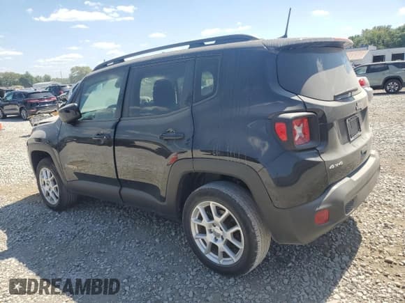 ✅ 2019 Jeep Renegade Latitude • VIN: ZACNJBBB5KPK75595 • Lot: 70446775. Wystawiony na Copart z przebiegiem 86 950 mil. Bezpłatny archiwum sprzedaży aukcyjnych z USA i szczegółowy raport historii pojazdu na DreamBid. Zdjęcie 2.
