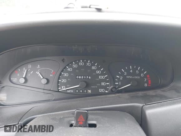 ✅ 1999 Ford Escort Cool • VIN: 3FAKP1136XR194925 • Lot: 42097435. Listed on IAAI with 82,176 mi. Free auction sales archive from the USA and detailed vehicle history report at DreamBid. Image 7.