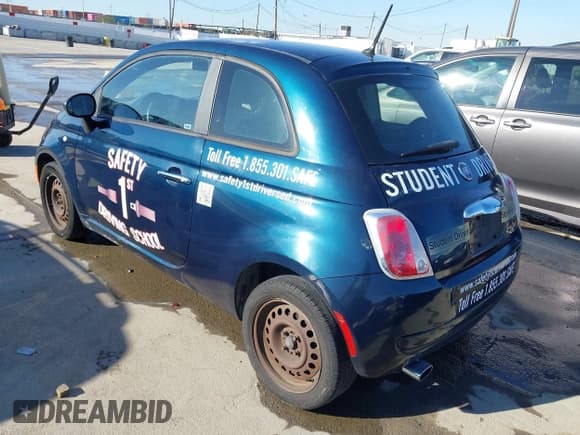 ✅ 2013 FIAT 500 Pop • VIN: 3C3CFFAR4DT678193 • Lot: 43894921. Listed on IAAI with 229,081 mi. Free auction sales archive from the USA and detailed vehicle history report at DreamBid. Image 3.