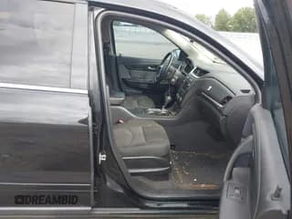 ✅ 2016 Chevrolet Traverse LT • VIN: 1GNKRGKD6GJ184685 • Lot: 43347578. Wystawiony na IAAI z przebiegiem 118 041 mil. Bezpłatny archiwum sprzedaży aukcyjnych z USA i szczegółowy raport historii pojazdu na DreamBid. Zdjęcie 5.