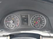 ✅ 2010 Volkswagen Jetta Limited Edition • VIN: 3VWRX7AJ6AM158664 • Lot: 42205340. Wystawiony na IAAI z przebiegiem 120 002 mil. Bezpłatny archiwum sprzedaży aukcyjnych z USA i szczegółowy raport historii pojazdu na DreamBid. Zdjęcie 7.