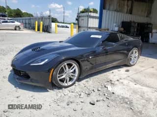 2016 Chevrolet Corvette Z51 2LT z VIN 1G1YJ2D74G5102359, wystawiony jako Copart lot #61947195 z przebiegiem 83 109 mil mil oraz Szkoda całkowita • Salvage title. Historia ofert i sprzedaży dostępna na DreamBid. Obrazek 1.