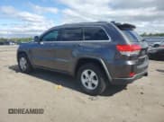 ✅ 2017 Jeep Grand Cherokee Laredo • VIN: 1C4RJFAG2HC750299 • Lot: 85521915. Wystawiony na Copart z przebiegiem 126 300 mil. Bezpłatny archiwum sprzedaży aukcyjnych z USA i szczegółowy raport historii pojazdu na DreamBid. Zdjęcie 2.